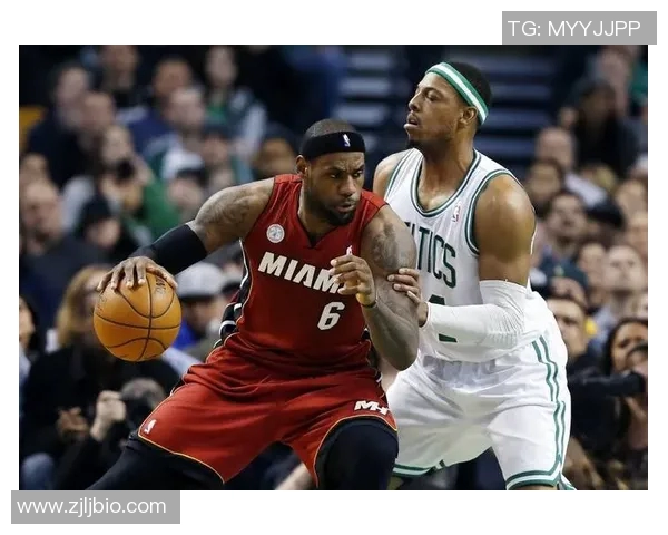 詹姆斯精彩表现中距离后仰跳投精准命中助球队逆转局势