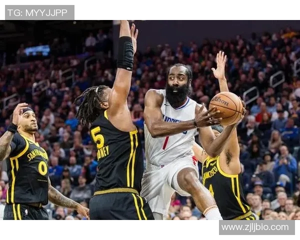 就在今天!NBA消息,排名哈登20+4,半场0分快船惨败勇士,雷霆第1,火箭躺升 就在今天!NBA消息,排名哈登20+4,半场0分快船惨败勇士,雷霆第1,火箭躺升