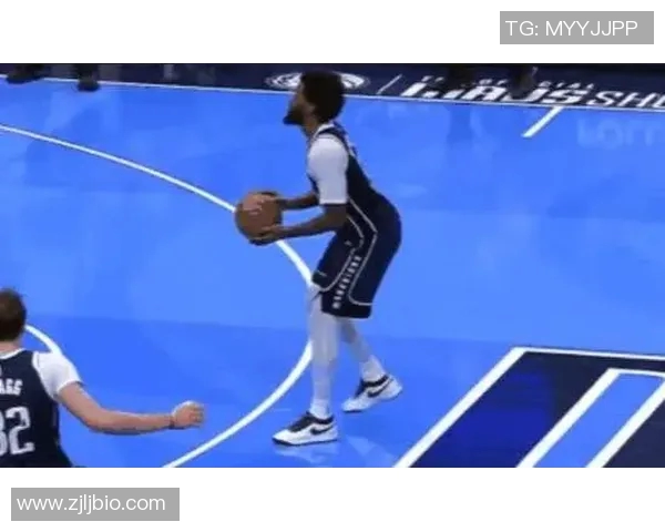 独行侠三将半场齐发威！弗拉格12+3 戴维斯12+7 马绍尔百分百命中砍14+6