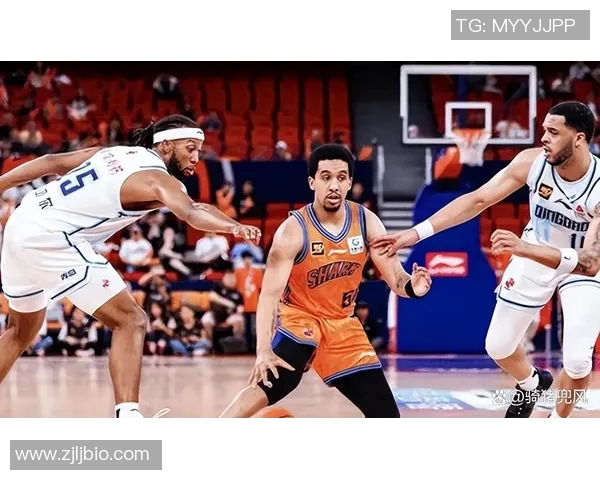 勇士101-97击败太阳，斯潘塞20分布鲁克斯空砍24分